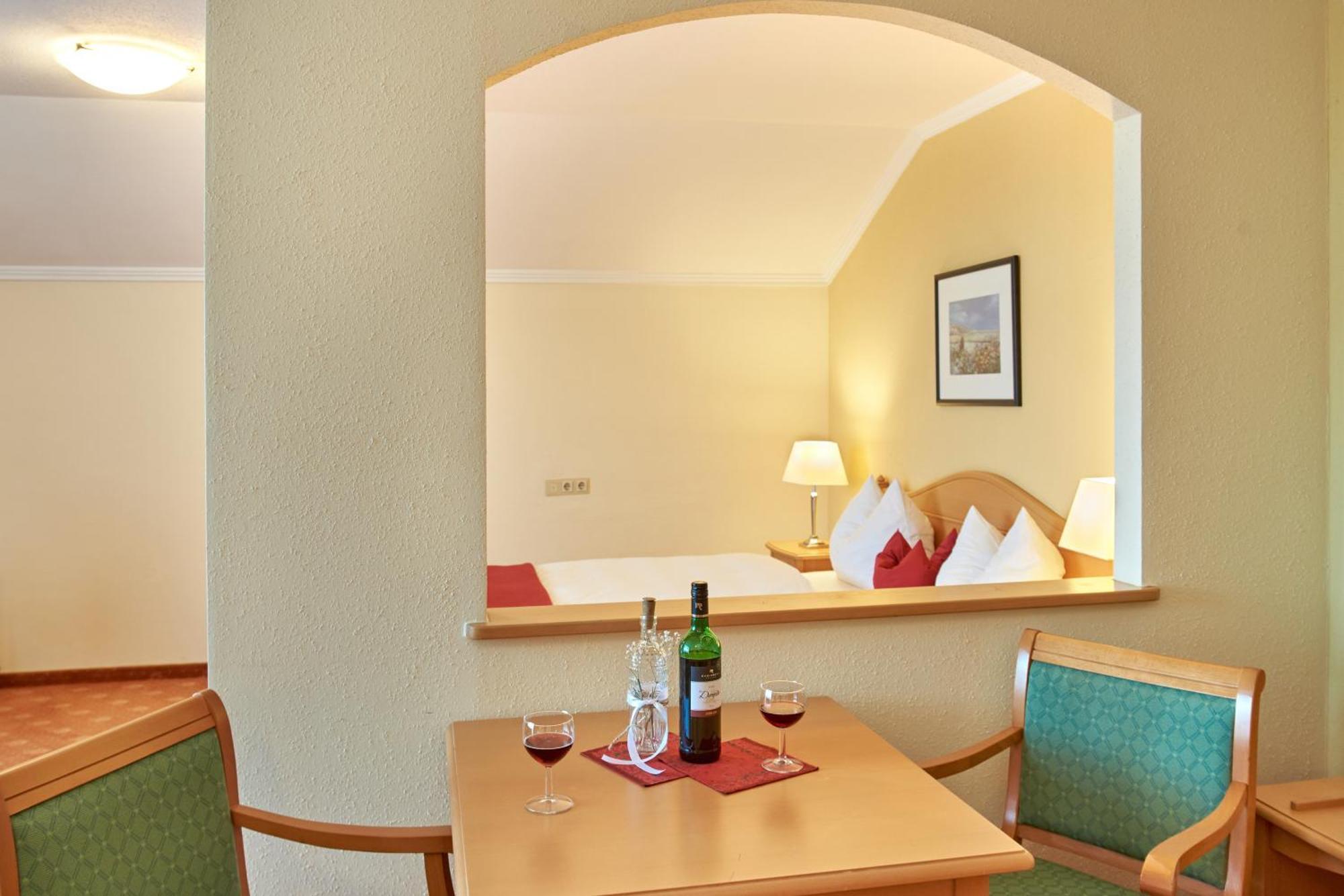 Apparthotel Minerva Diana Octavia باد غوغنغ المظهر الخارجي الصورة