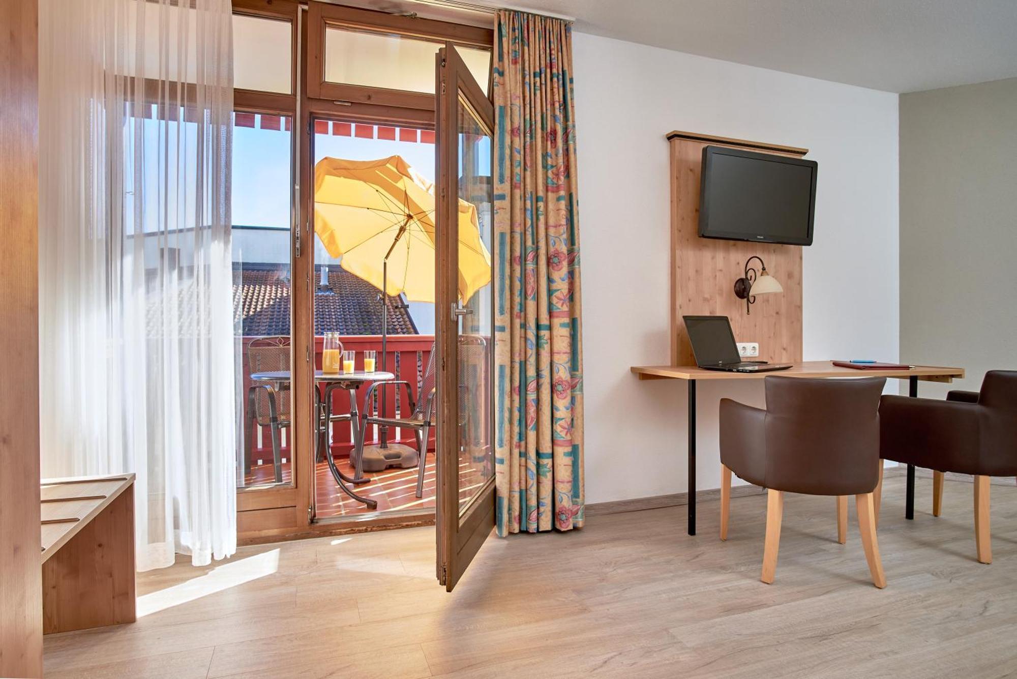 Apparthotel Minerva Diana Octavia باد غوغنغ المظهر الخارجي الصورة
