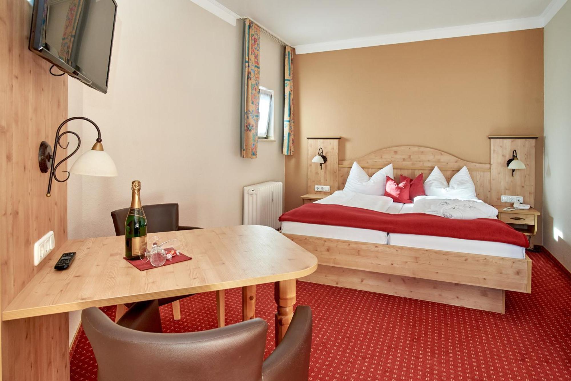 Apparthotel Minerva Diana Octavia باد غوغنغ المظهر الخارجي الصورة